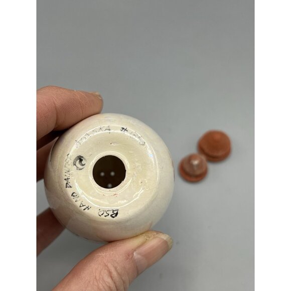 Hand Painted Alaskan Salt & Pepper Shakers Bear Woodland Egg Shaped Vtg Ceramic - Picture 8 of 14